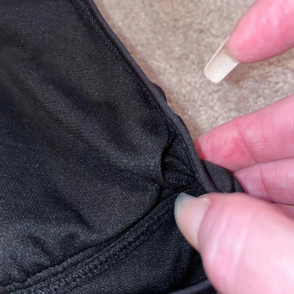 Kenneth Cole Ruffle-Licious Tiered Halter Neck Swimsuit size small black - Picture 10 of 16